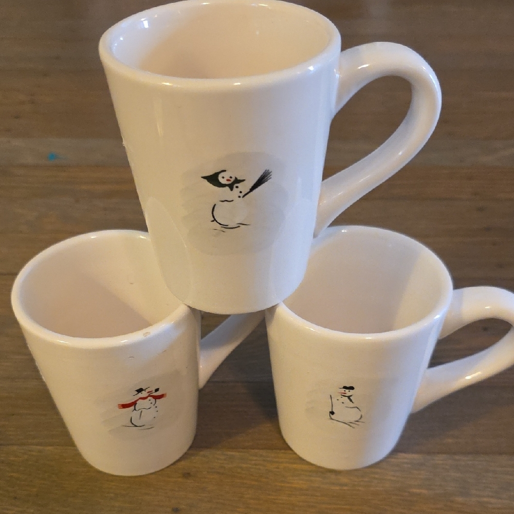 Williams Sonoma Festive Snowman Mugs - Set Of 3. Winter